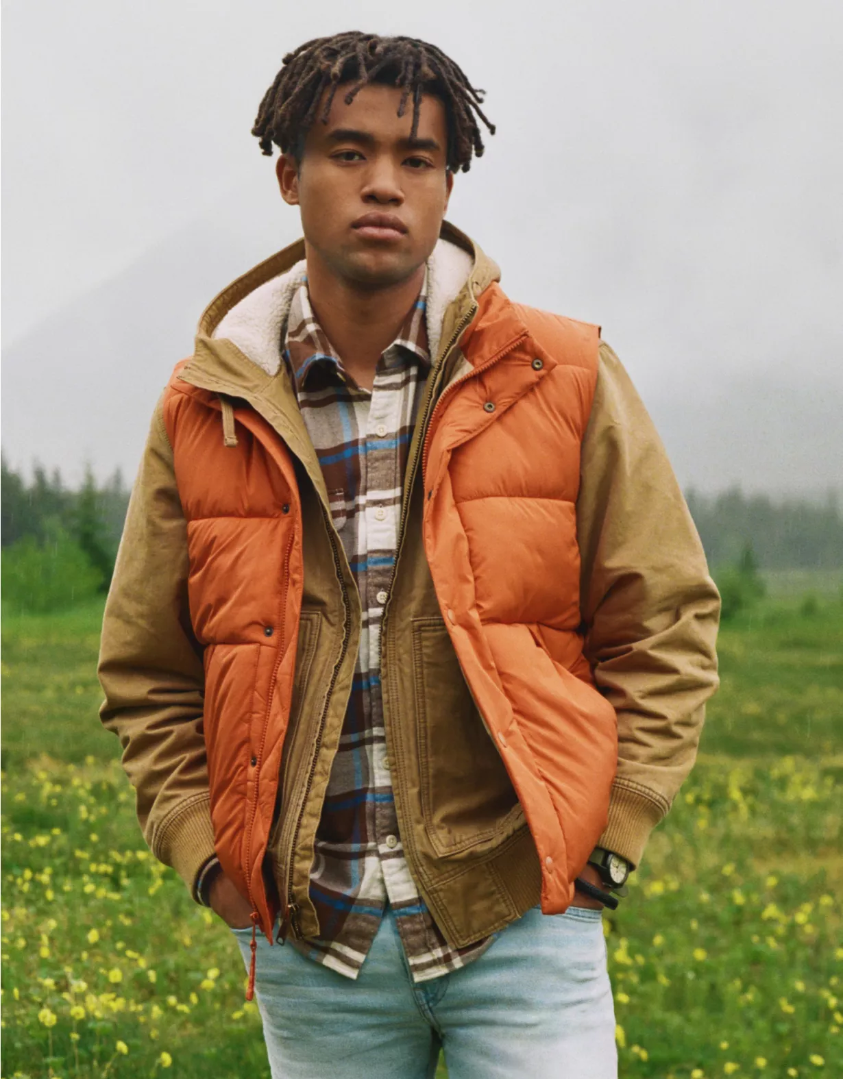 AE 24/7 Puffer Vest 1 AE 24/7 Puffer Vest