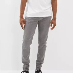 AE AirFlex+ Athletic Fit Jean