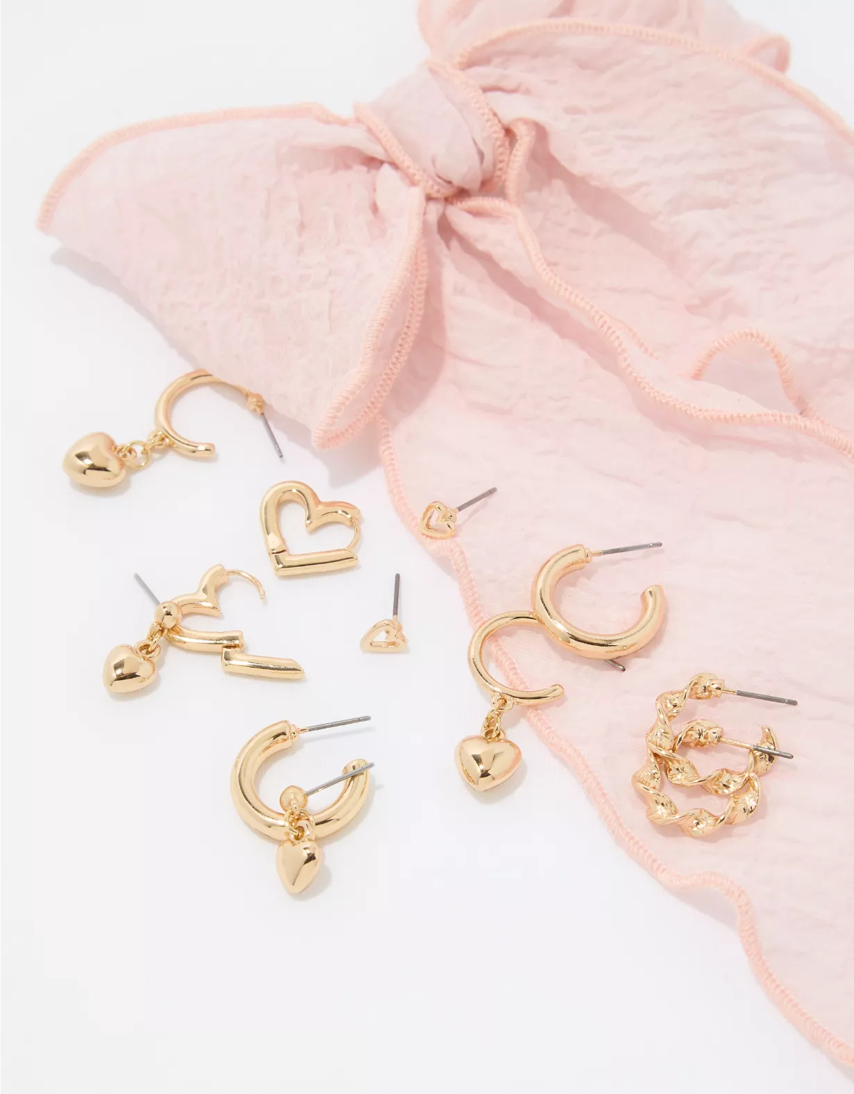 AEO Gold Heart Earrings 6-Pack 1 AEO Gold Heart Earrings 6-Pack