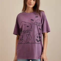 AE Oversized Halloween Snoopy Graphic Tee