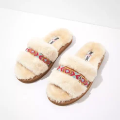 Minnetonka Women's London Slipper