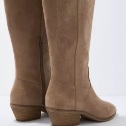 AE Knee-High Cowboy Boot 5 AE Knee-High Cowboy Boot -Drape Mode Sales 1414 6189 256 d1