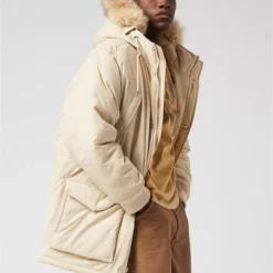 AE 24/7 Parka
