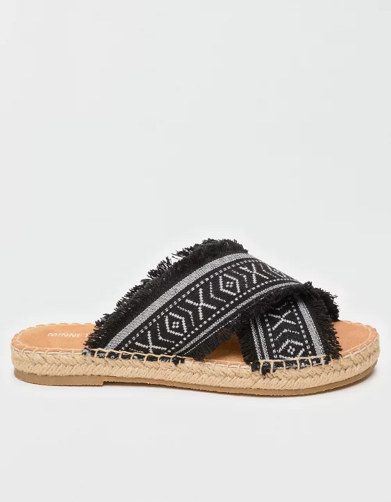 Minnetonka Women's Pepper Sandal 2 Minnetonka Women's Pepper Sandal - Image 2